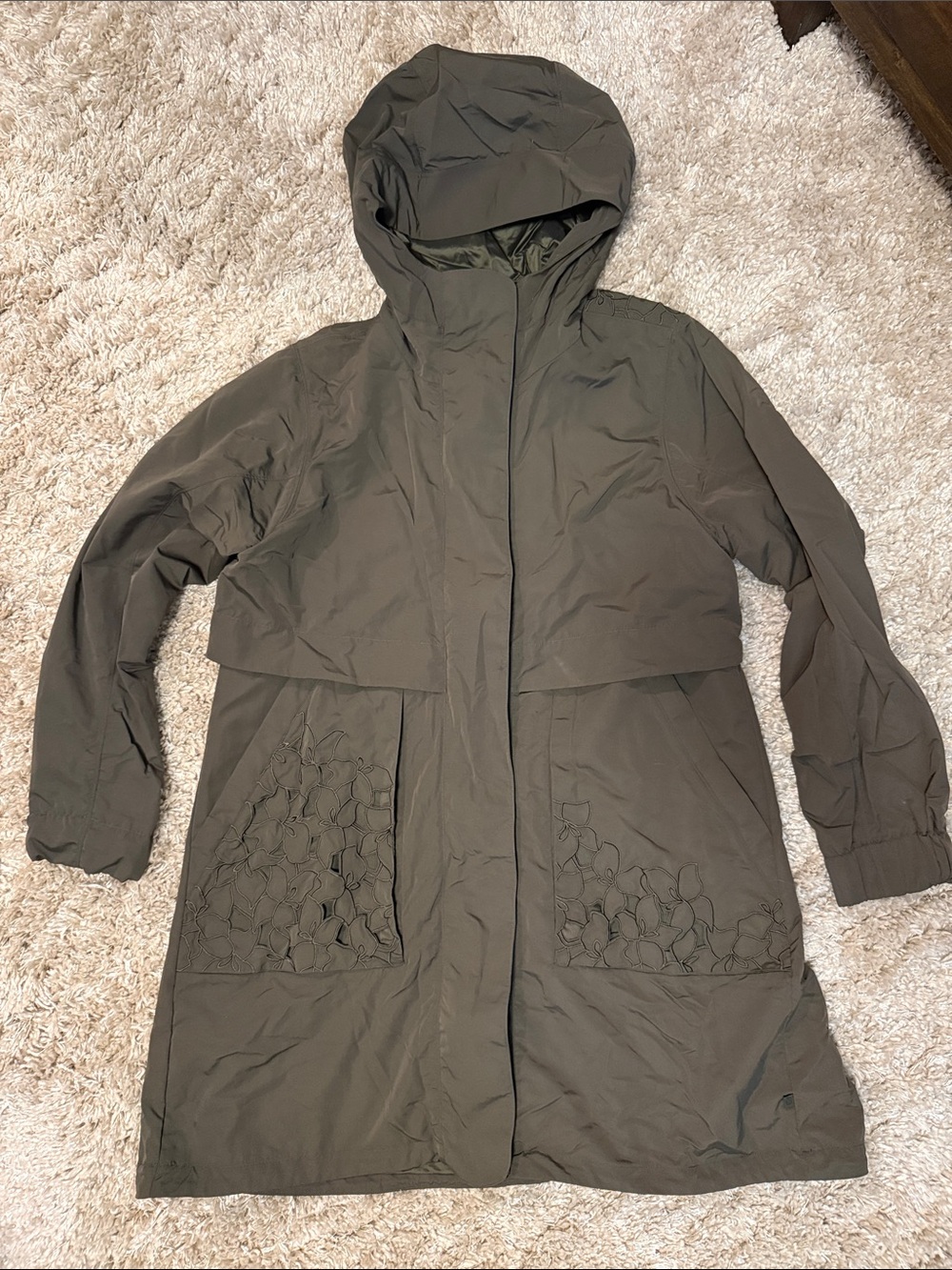 Women’s Lululemon Olive Hooded Lightweight Coat